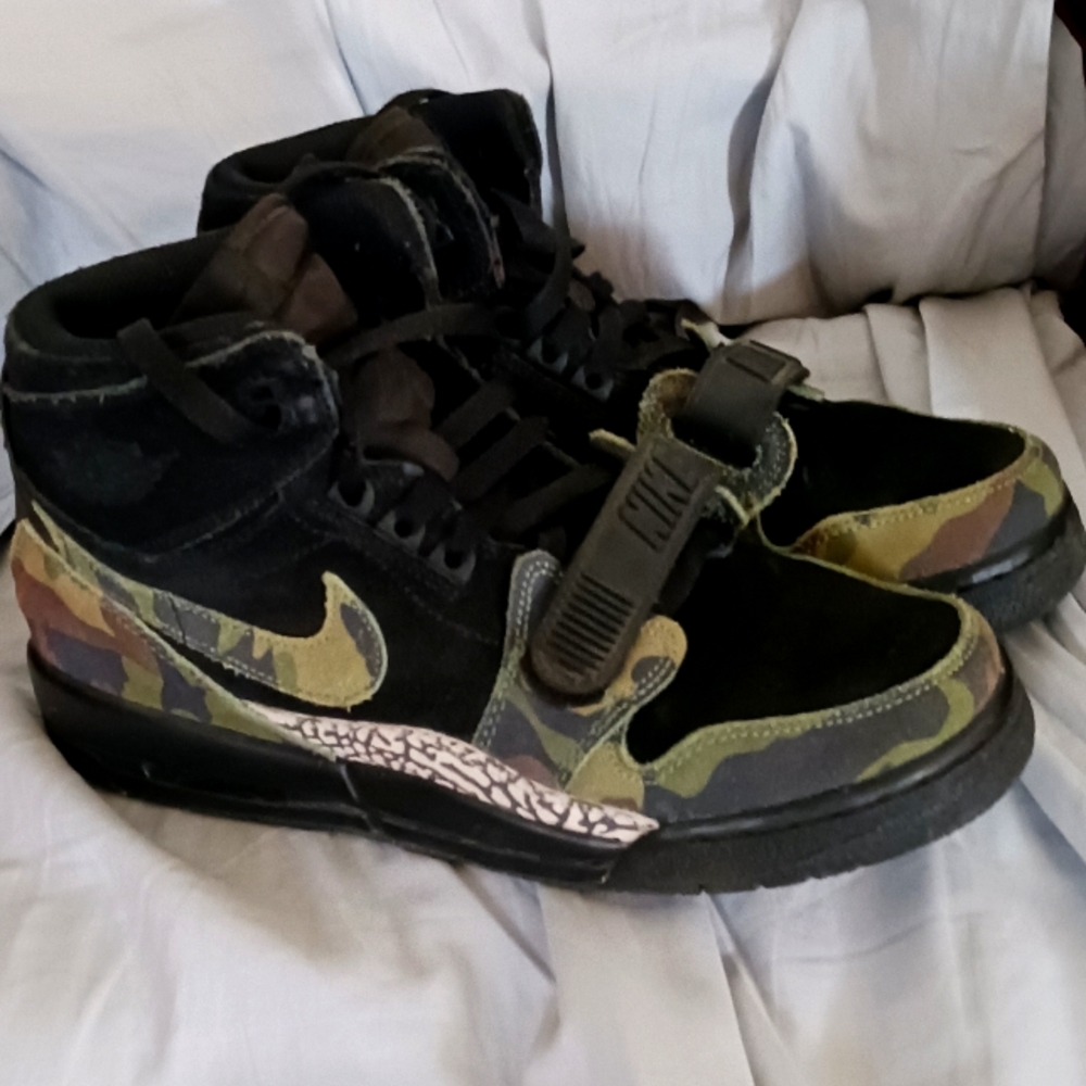 Jordan Legacy 312 GS shoes